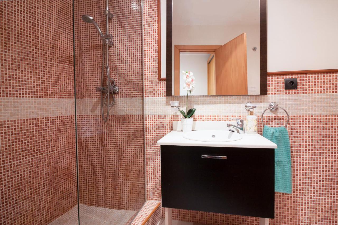 Sea & Wave Carreteria Apartment Málaga Esterno foto